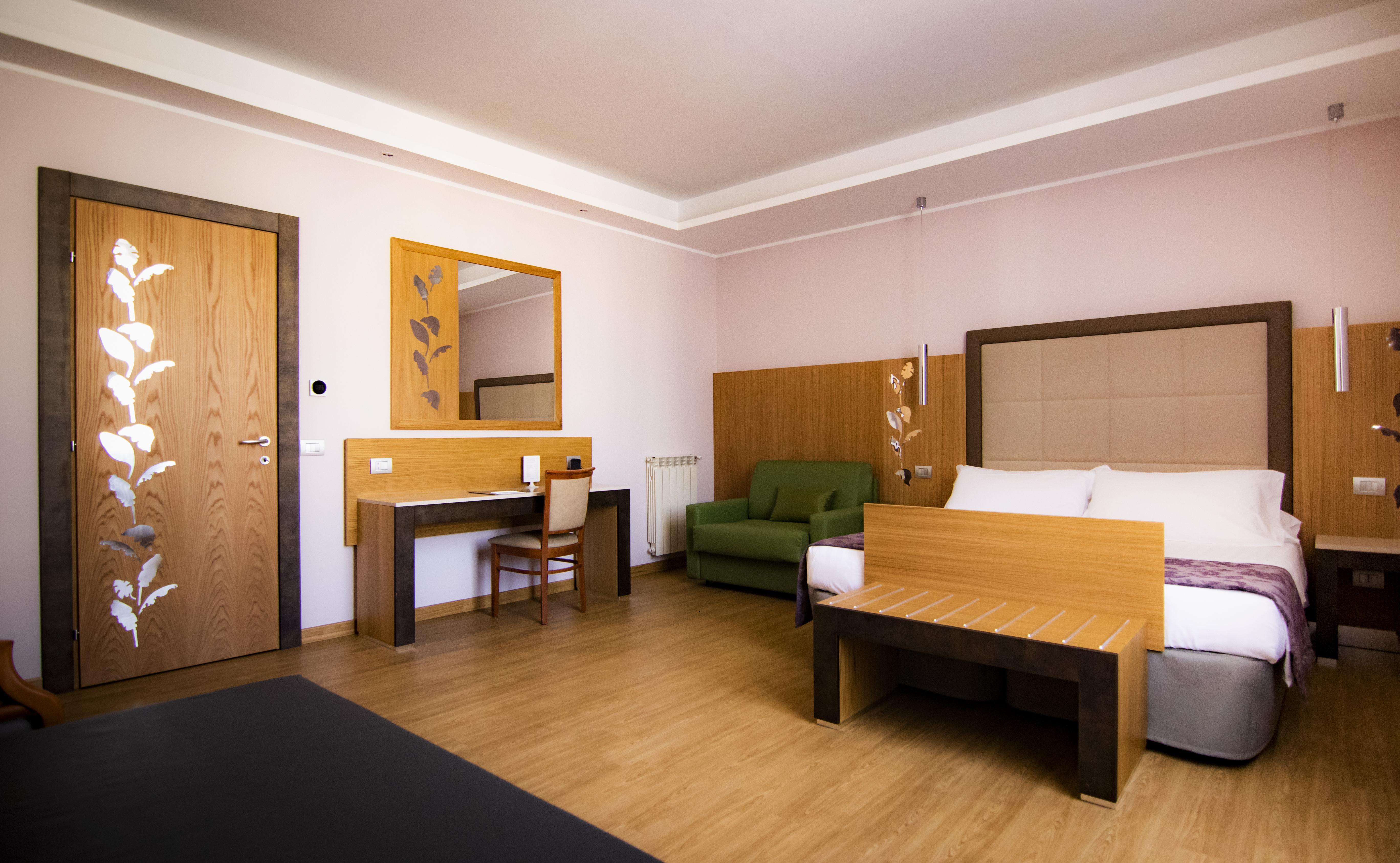 Hotel Giolli Nazionale Roma Esterno foto