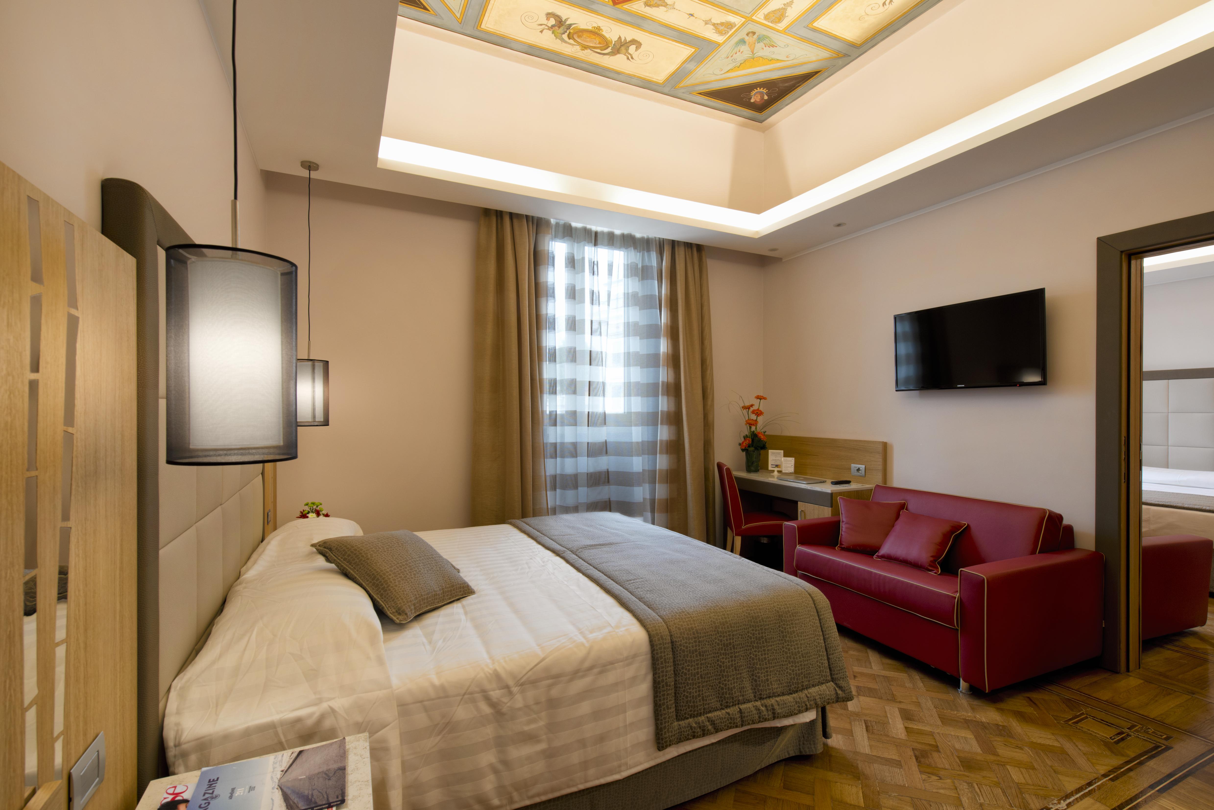 Hotel Giolli Nazionale Roma Esterno foto