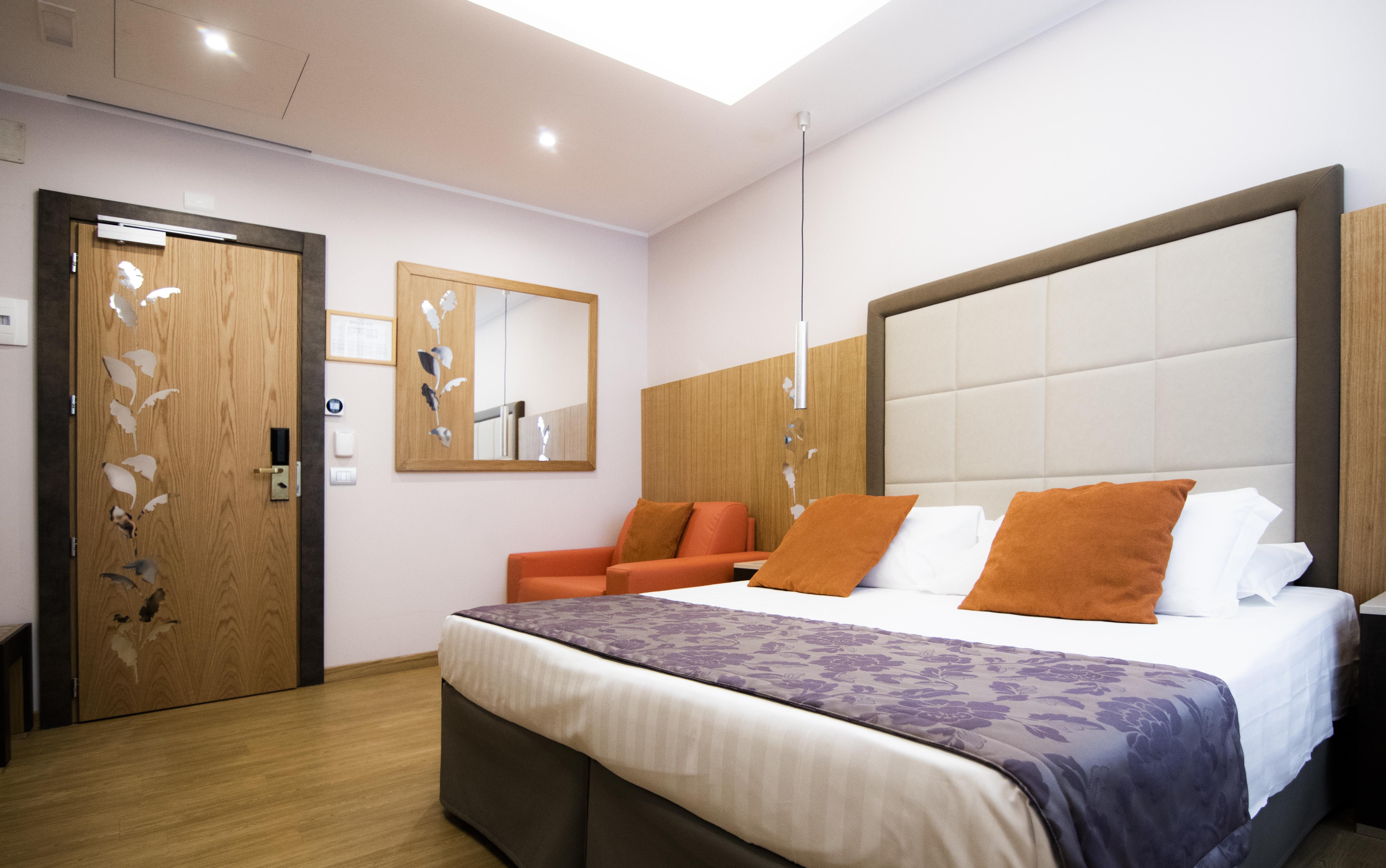 Hotel Giolli Nazionale Roma Esterno foto